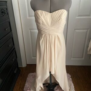 David's Bridal Strapless Cream Gown
